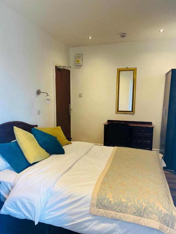 Sinai Hotel Лондон Екстериор снимка